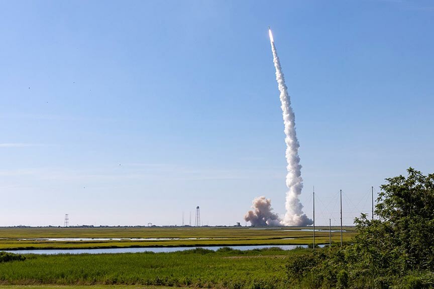 watch an Antares rocket launch from the NASA Wallops Flight Facility